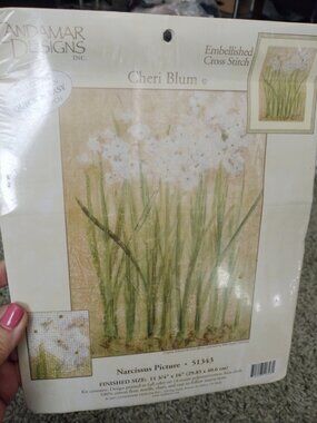 Candamar Designs Narcissus Picture EMBELLISHED cross stitch kit 51343 flowers